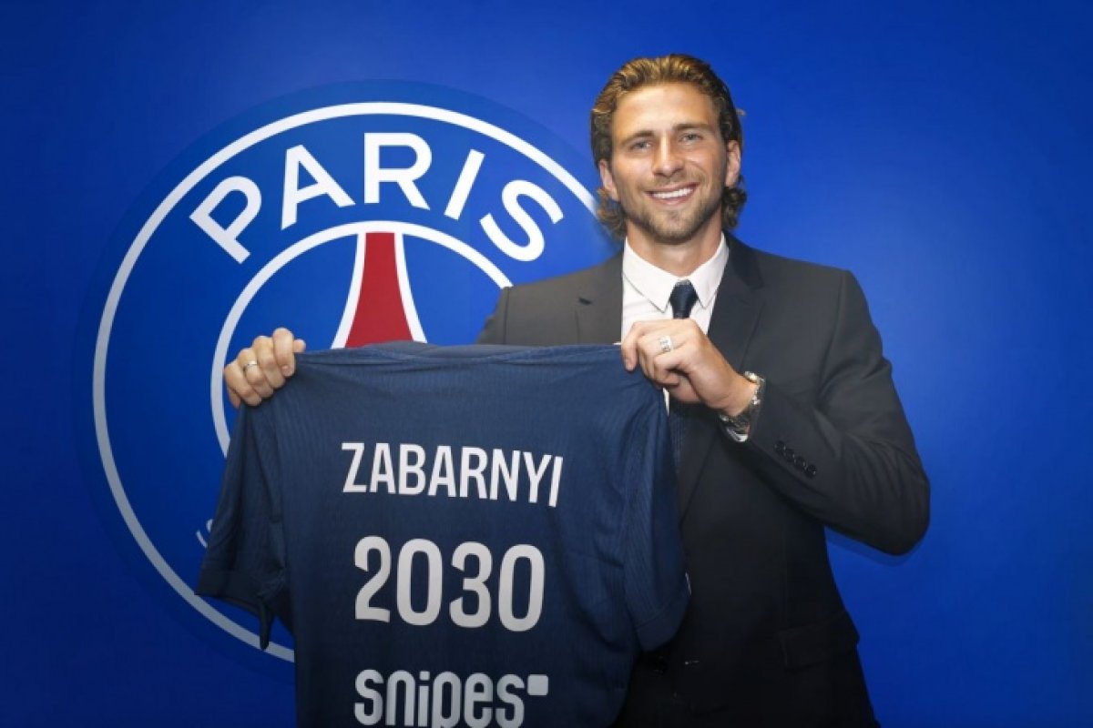 Илья Забарный ПСЖ ойыншысы атанды